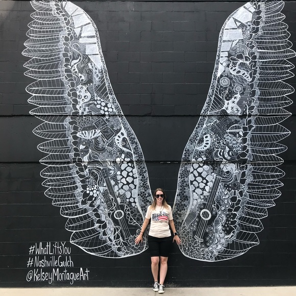 Meet your Posher, Tiffany & Nevaeh - Picture 1 of 2